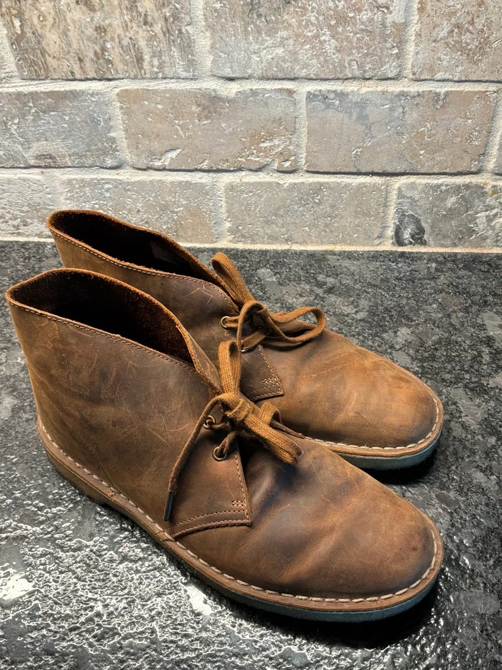 Clark’s Bushacre 2 men’s boot beeswax leather size 9.5-brown